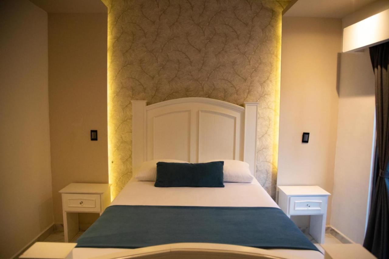 Hotel Boutique Monarca El Paraíso Kültér fotó